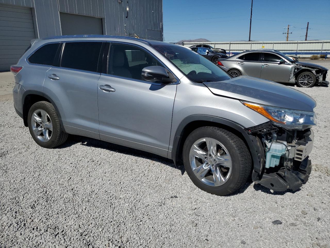 2014 Toyota Highlander VIN 5TDDKRFH6ES057675 Copart auction photo, front end / side damage thumbnail 4