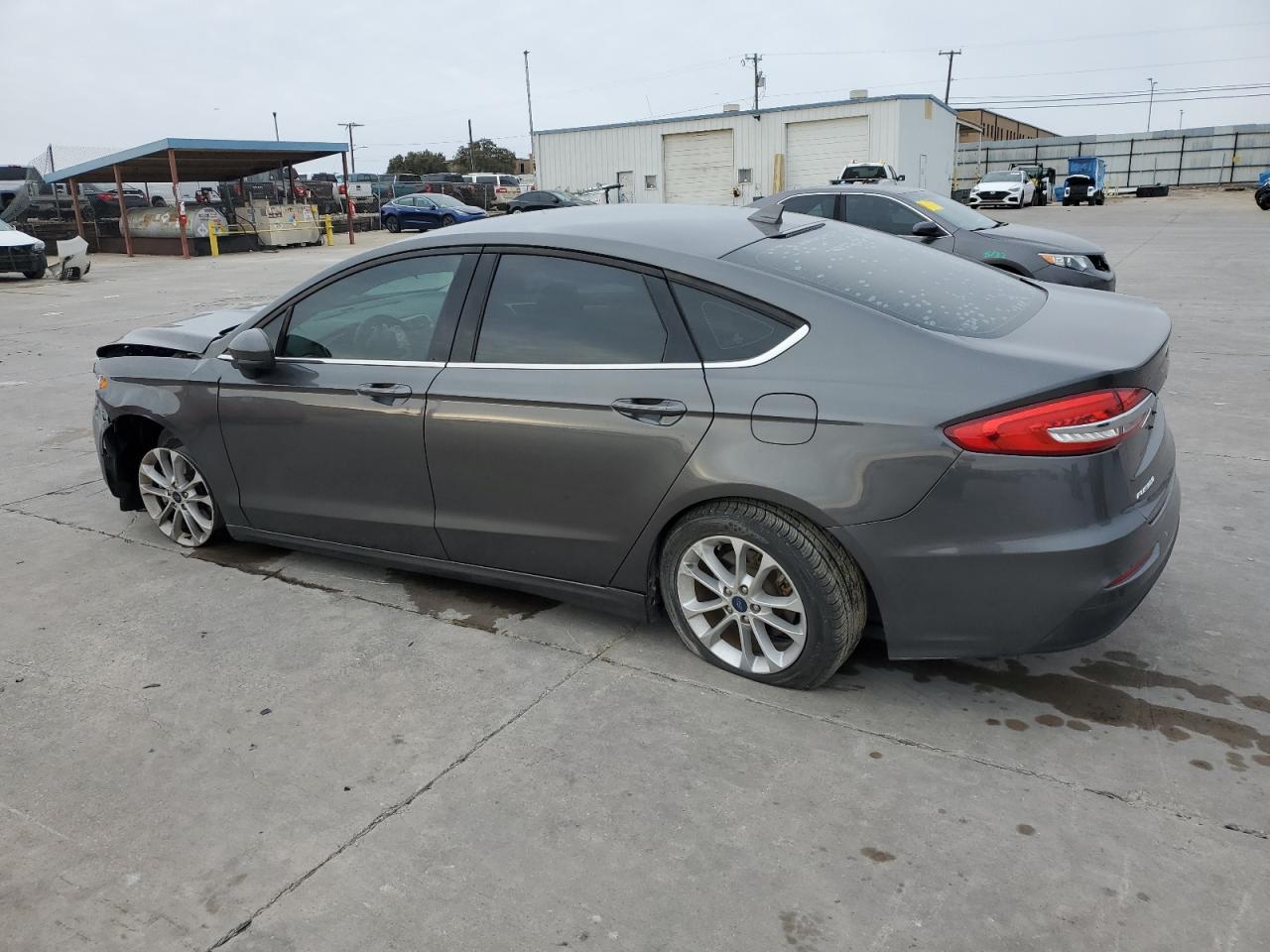 2020 Ford Fusion VIN 3FA6P0HD0LR147555 Copart auction photo, front end / side damage thumbnail 2