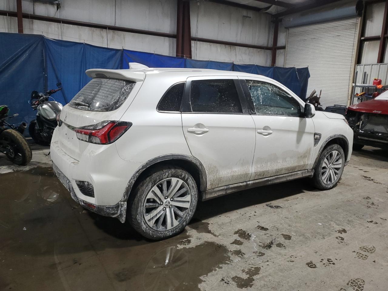 2021 Mitsubishi Outlander VIN JA4ARUAUXMU031915 Copart auction photo, front end damage thumbnail 3