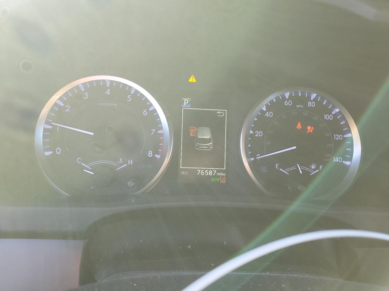 2019 Toyota Highlander VIN 5TDBZRFH8KS975393 Copart auction photo, hail / front end damage thumbnail 9