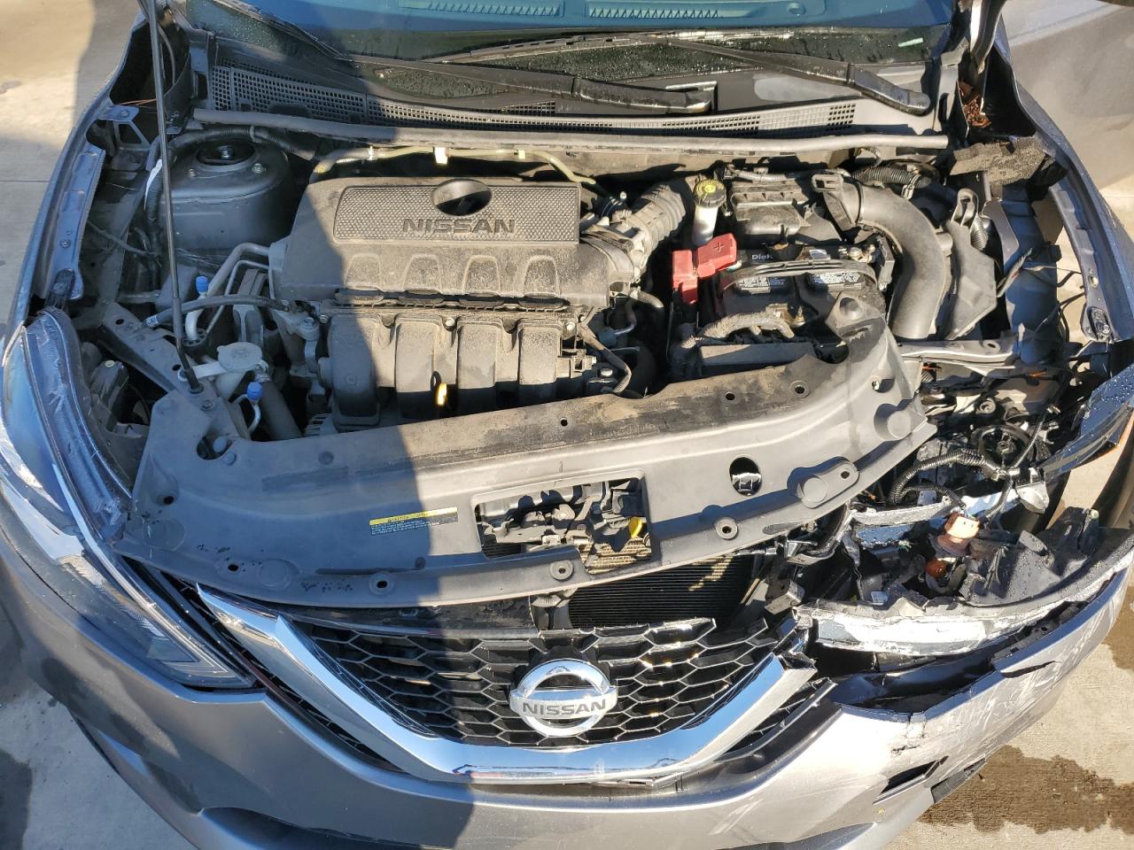 2019 Nissan Sentra VIN 3N1AB7APXKY260422 Copart auction photo, front end / minor dent/scratches damage thumbnail 11