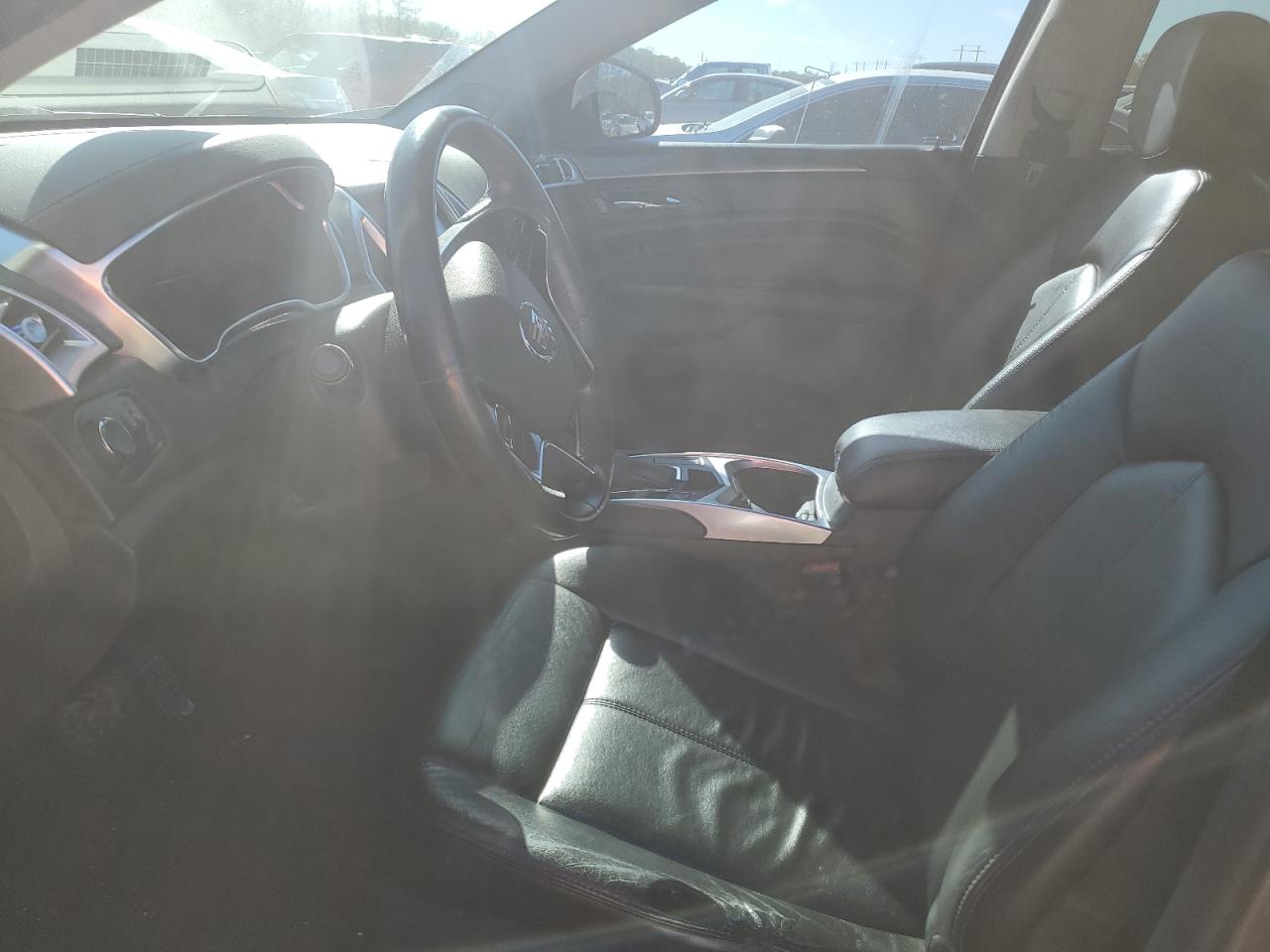 2015 Cadillac SRX VIN 3GYFNAE37FS608842 Copart auction photo, side / front end damage thumbnail 7