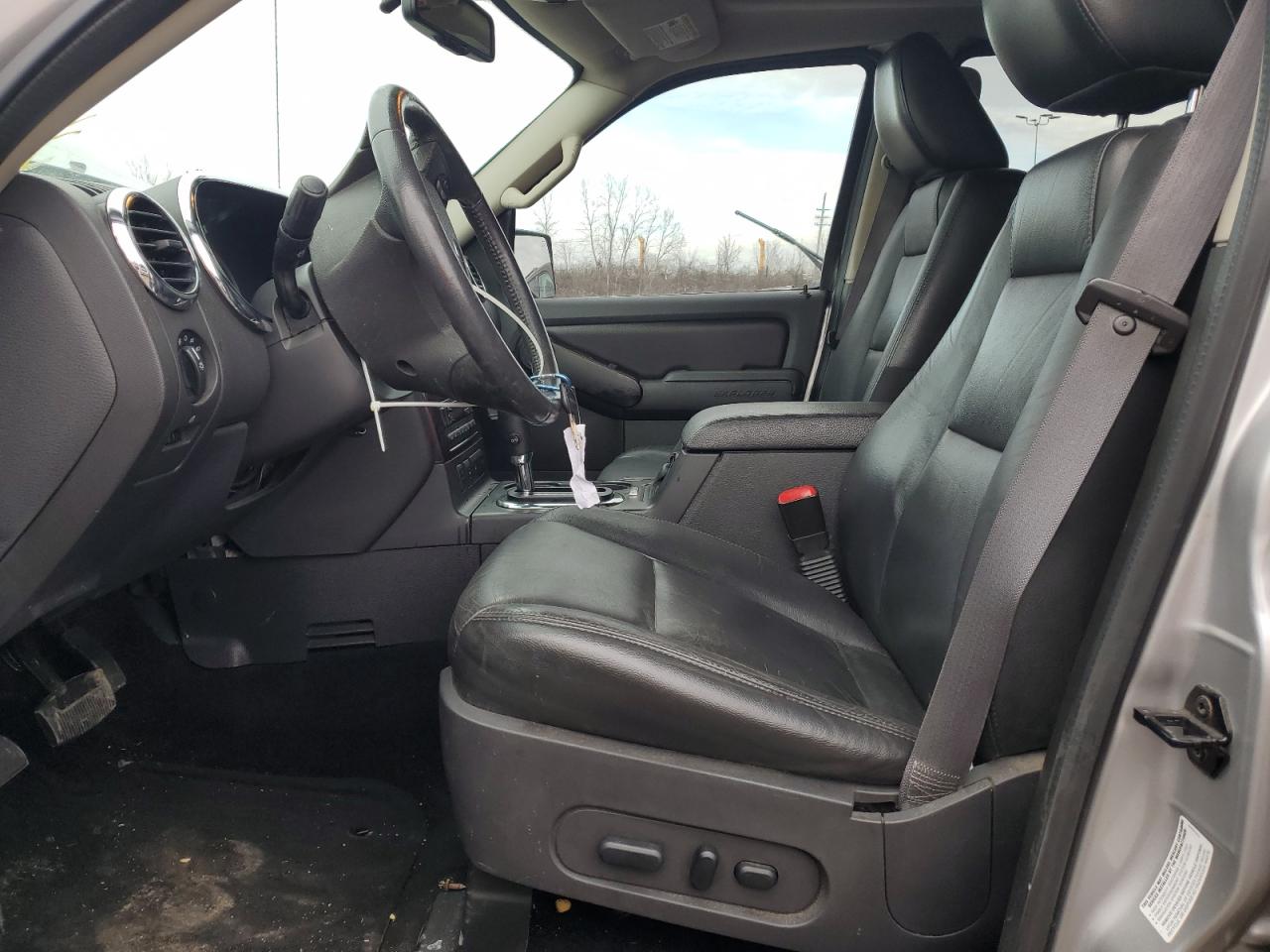 2009 Ford Explorer VIN 1FMEU75899UA35915 Copart auction photo, front end / rear end damage thumbnail 7