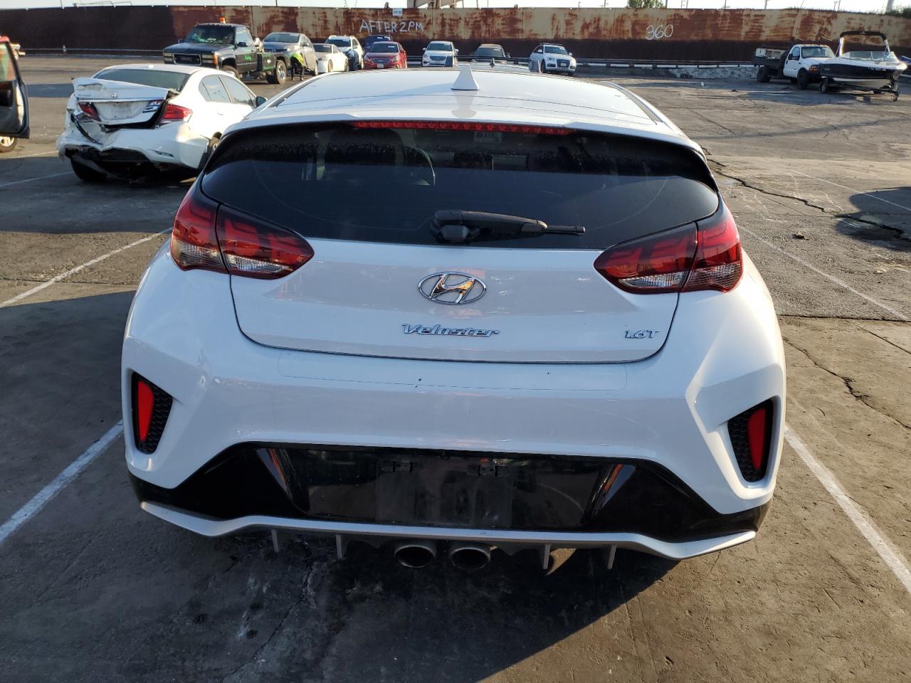 2020 Hyundai Veloster VIN KMHTH6AB6LU032131 Copart auction photo, side damage thumbnail 6