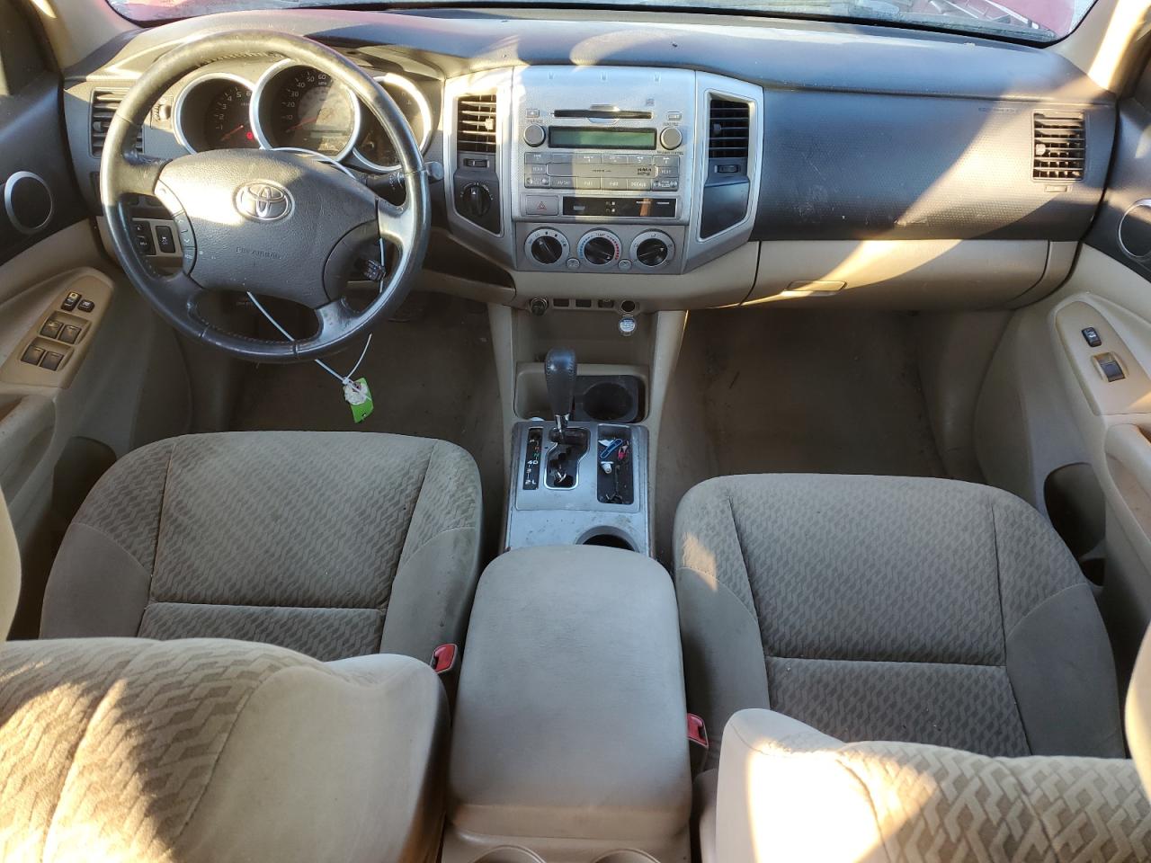 2010 Toyota Tacoma VIN 3TMLU4EN3AM045512 Copart auction photo, front end damage thumbnail 8