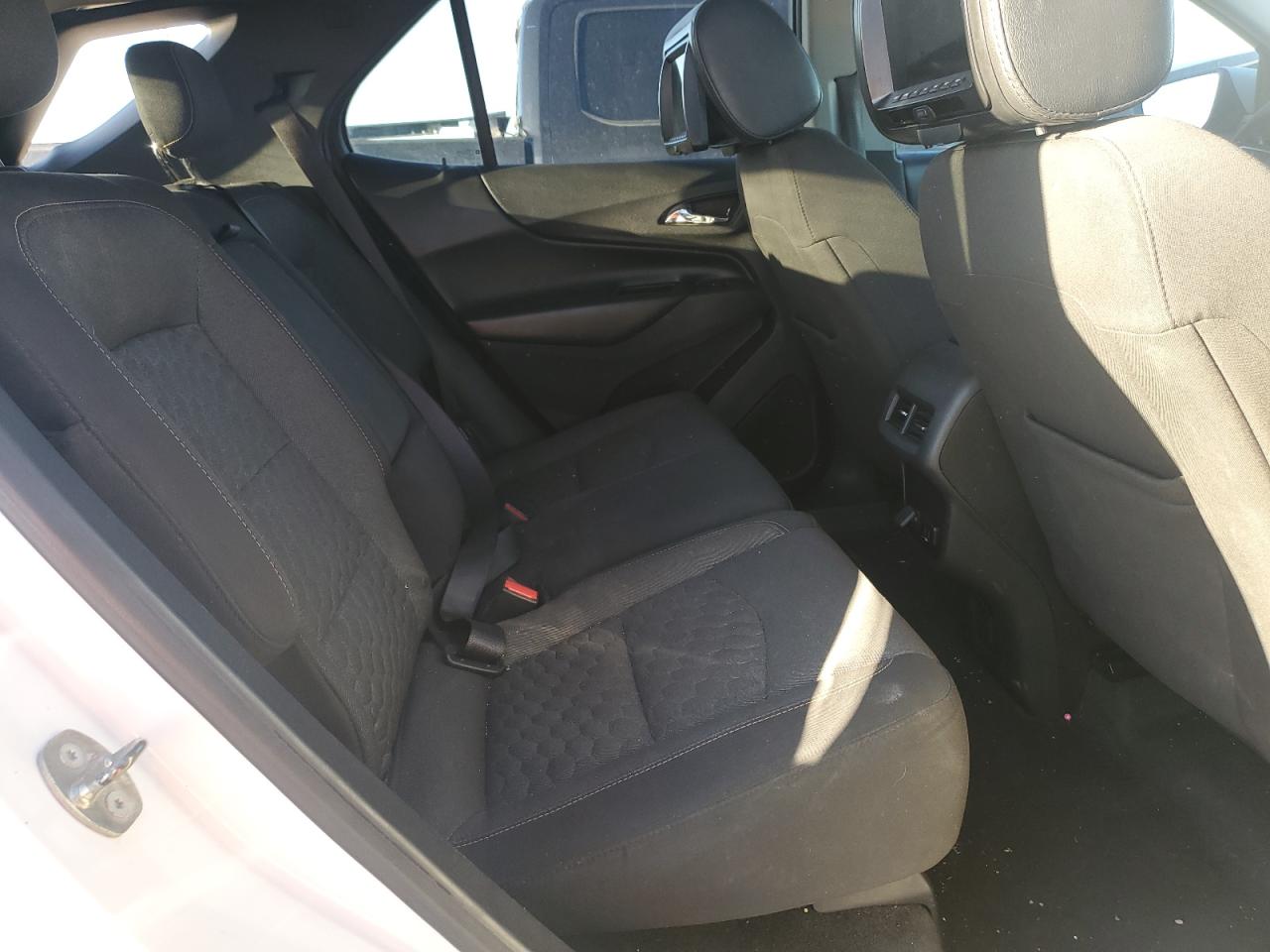 2018 Chevrolet Equinox VIN 2GNAXJEV5J6207719 Copart auction photo, side / rear end damage thumbnail 11