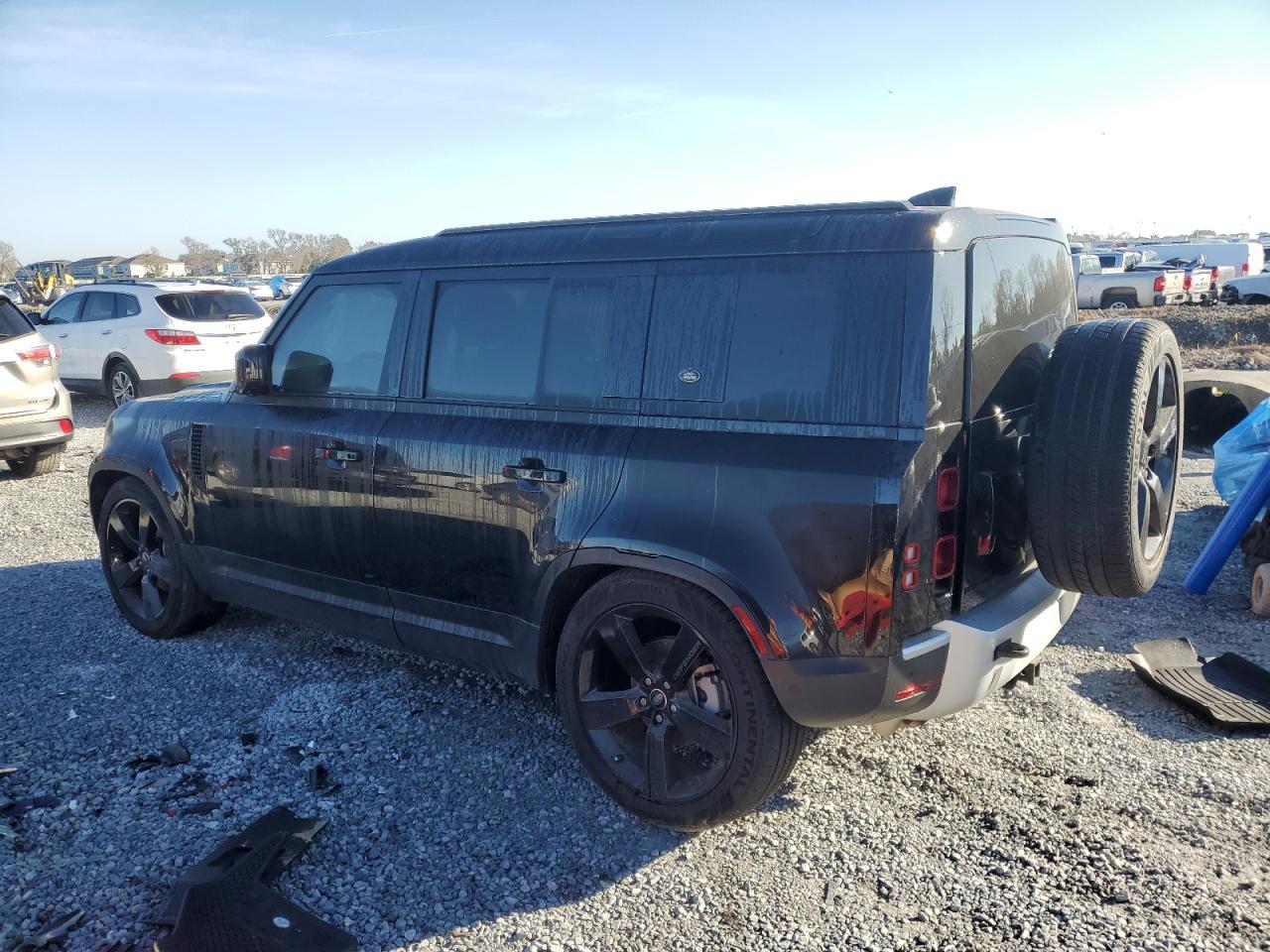 2024 Land Rover Defender VIN SALEJEEX1R2284397 Copart auction photo, water/flood damage thumbnail 2