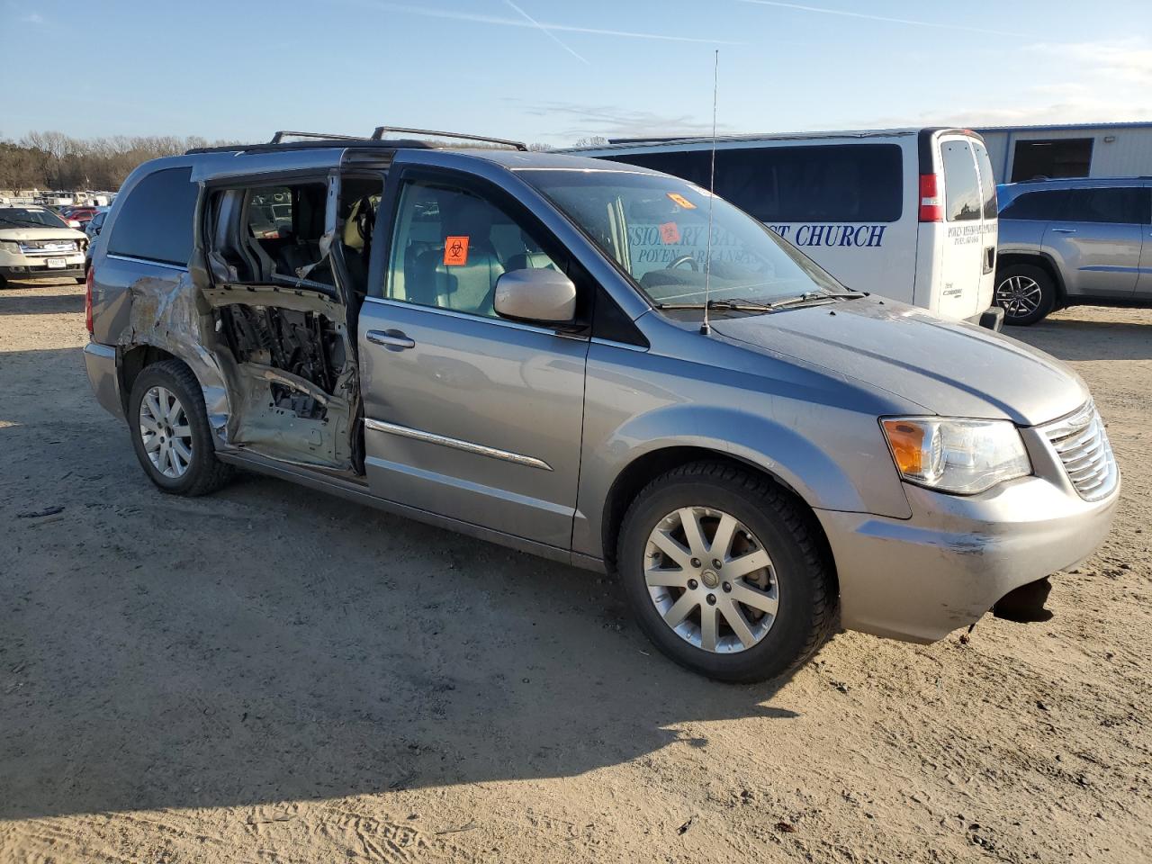 2016 Chrysler Town & Country VIN 2C4RC1BG2GR214504 Copart auction photo, side / rear end damage thumbnail 4