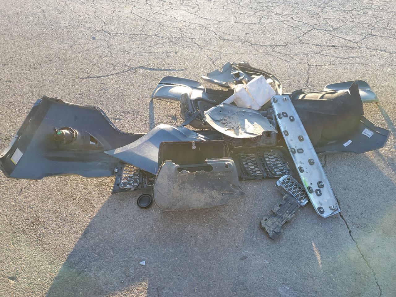 2021 Jeep Grand Cherokee VIN 1C4RJFAG0MC678125 Copart auction photo, front end / side damage thumbnail 15