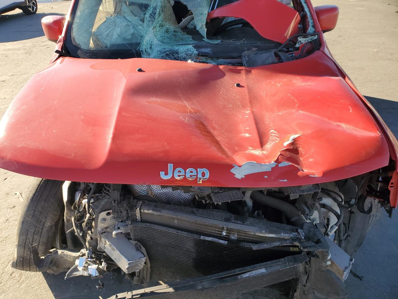 2015 Jeep Renegade VIN ZACCJBBT0FPB63688 Copart auction photo, front end damage thumbnail 13