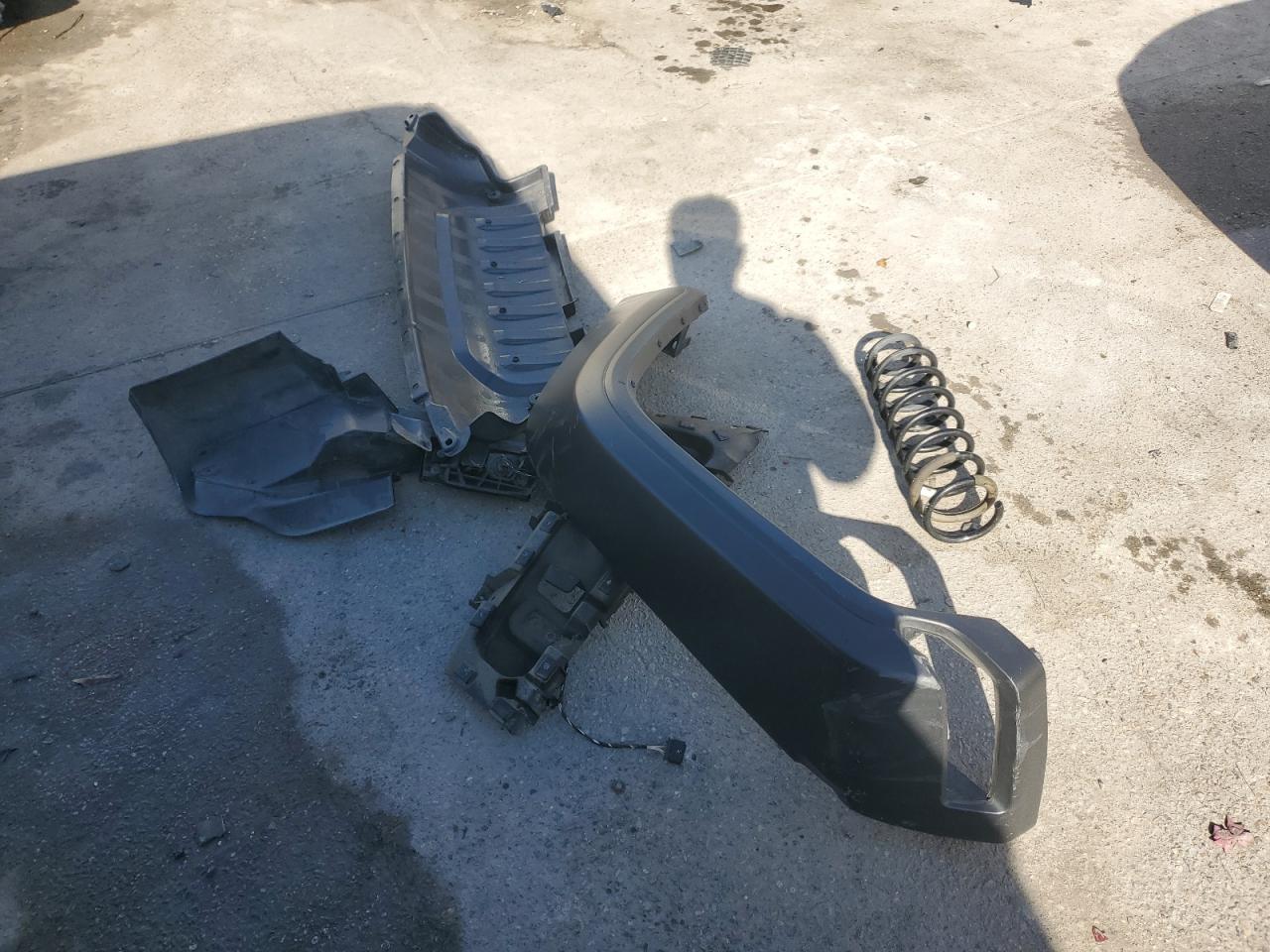 2020 Jeep Wrangler VIN 1C4HJXDN1LW159500 Copart auction photo, front end / undercarriage damage thumbnail 13