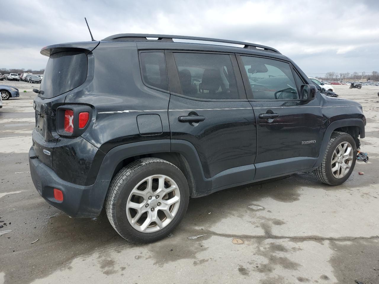 2018 Jeep Renegade VIN ZACCJABB2JPJ33589 Copart auction photo, front end / minor dent/scratches damage thumbnail 3