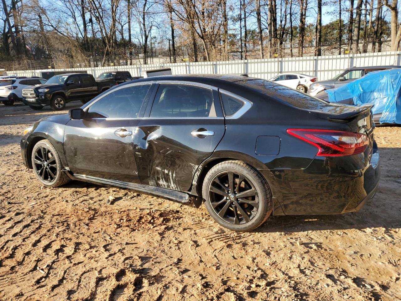 2018 Nissan Altima VIN 1N4AL3AP4JC158758 Copart auction photo, side damage thumbnail 2