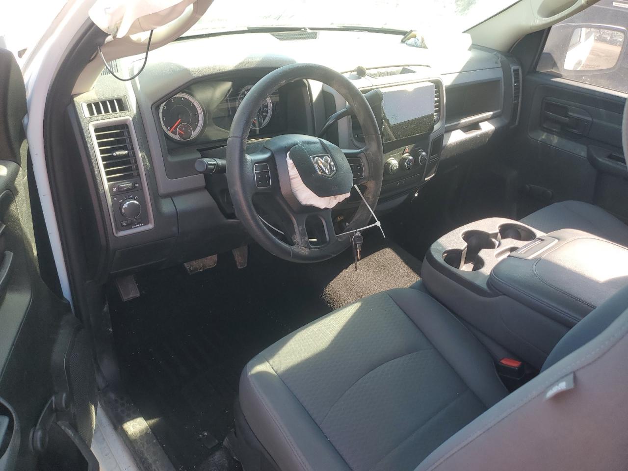 2016 RAM 1500 VIN 3C6JR6AT8GG194134 Copart auction photo, front end damage thumbnail 8