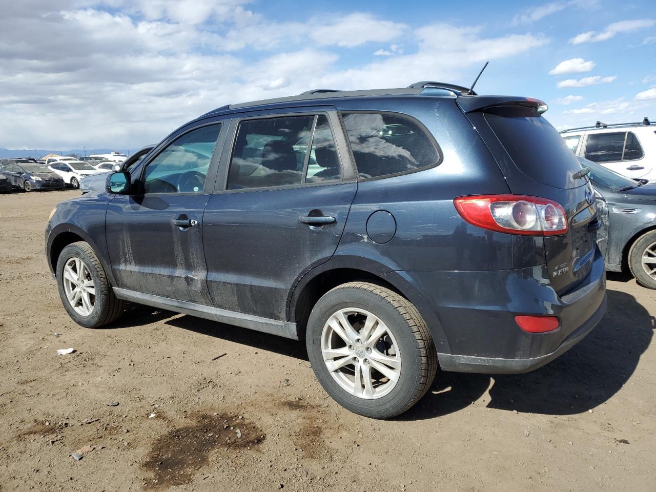 2011 Hyundai Santa Fe VIN 5XYZH4AG4BG076935 Copart auction photo, minor dent/scratches damage thumbnail 2