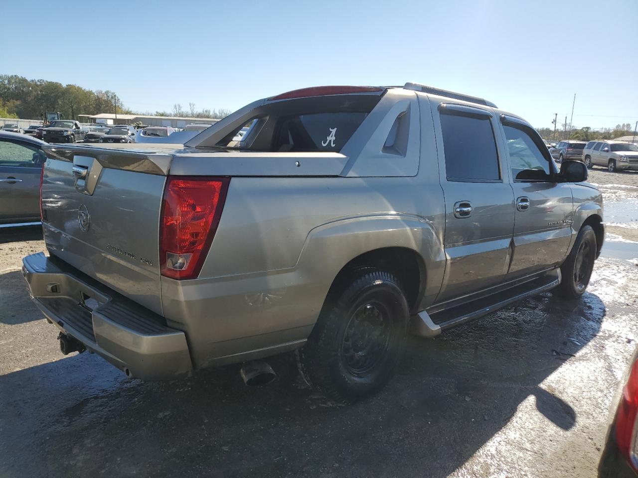 2002 Cadillac Escalade VIN 3GYEK63N62G284785 Copart auction photo, front end damage thumbnail 3
