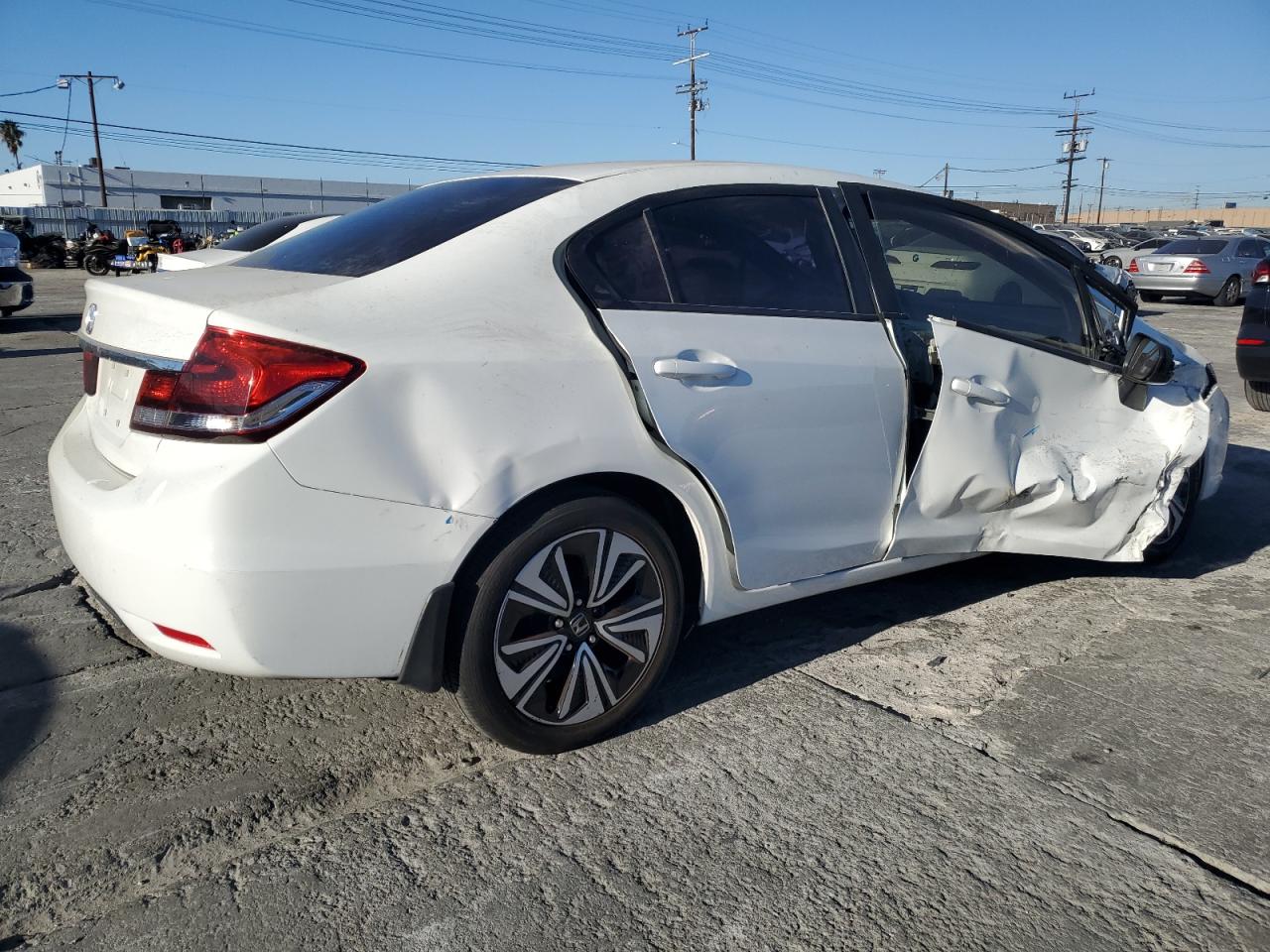 2015 Honda Civic VIN 19XFB2F57FE707860 Copart auction photo, side / front end damage thumbnail 3
