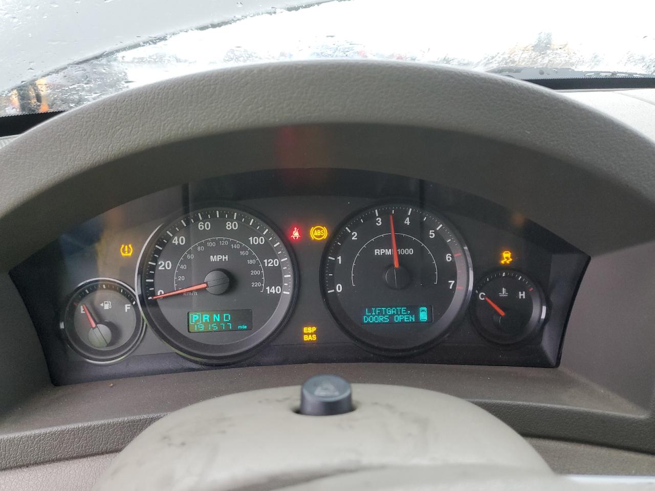 2006 Jeep Grand Cherokee VIN 1J4GS48K76C307611 Copart auction photo, burn damage thumbnail 9