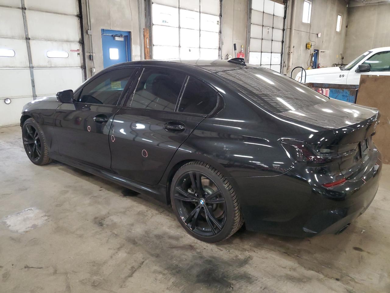 2020 BMW 3er VIN 3MW5R7J01L8B18052 Copart auction photo, front end damage thumbnail 2