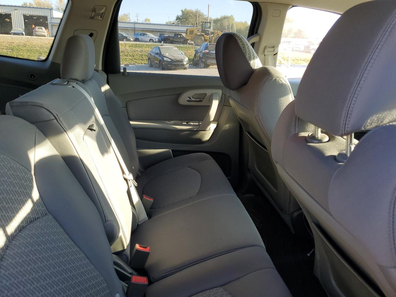 2010 Chevrolet Traverse VIN 1GNLREED6AJ261468 Copart auction photo, side / rear end damage thumbnail 11
