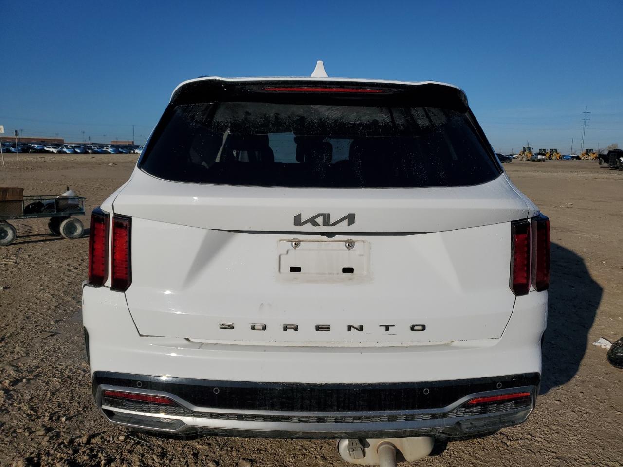 2022 KIA Sorento VIN 5XYRL4LC3NG087289 Copart auction photo, side / rear end damage thumbnail 6