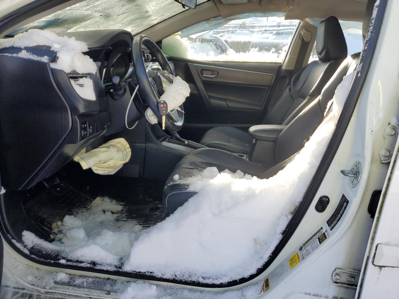 2016 Toyota Corolla VIN 2T1BURHE1GC679603 Copart auction photo, front end / minor dent/scratches damage thumbnail 7