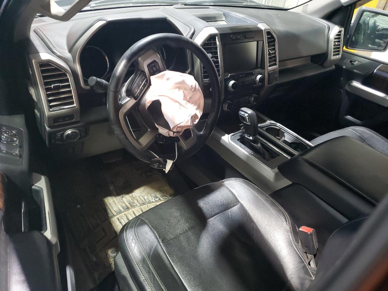 2015 Ford F-150 VIN 1FTFX1EF5FKD92768 Copart auction photo, front end / minor dent/scratches damage thumbnail 8