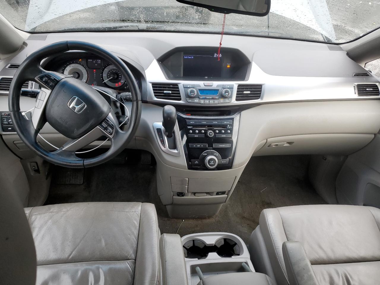 2011 Honda Odyssey VIN 5FNRL5H60BB001173 Copart auction photo, front end / side damage thumbnail 8