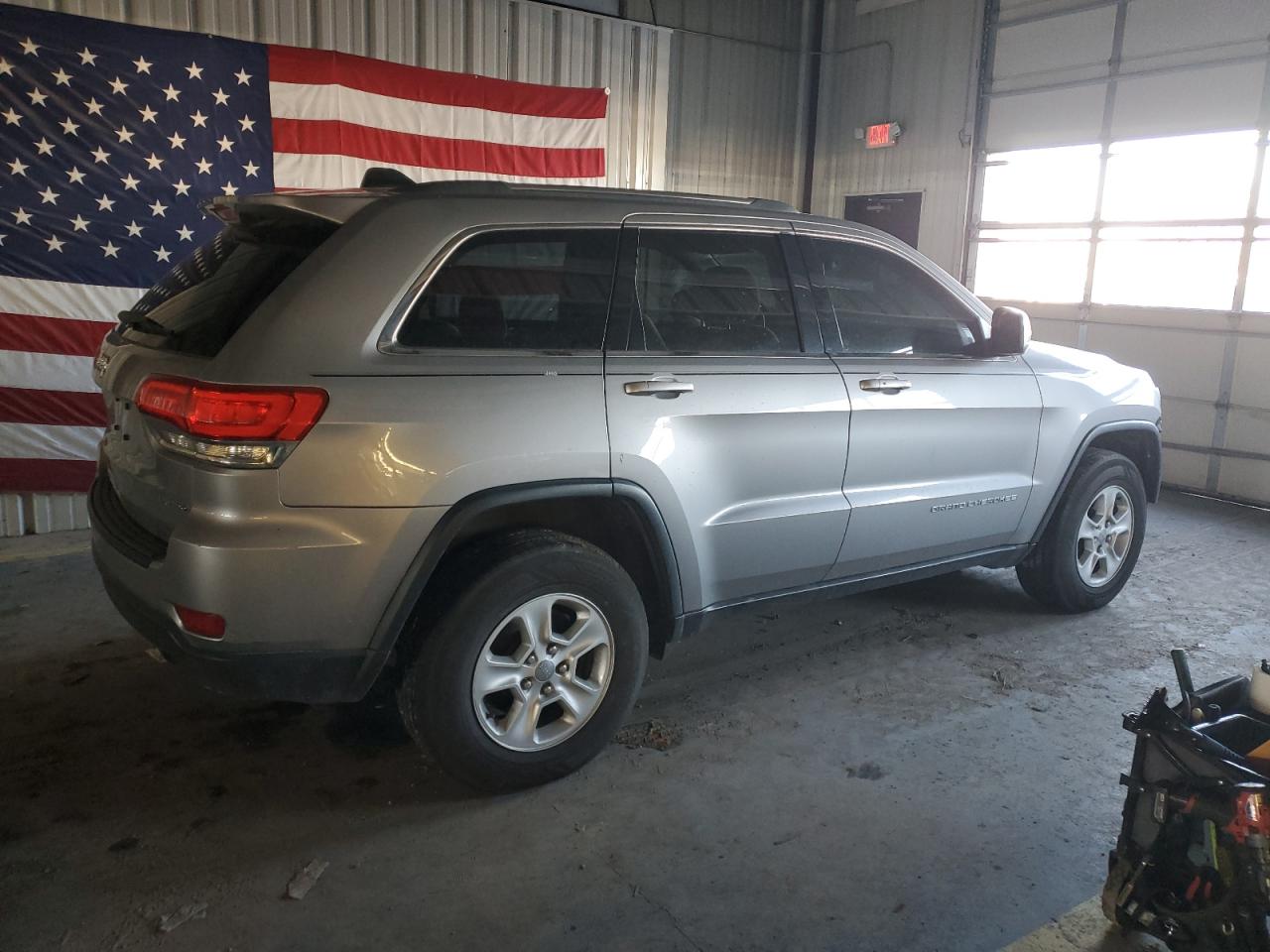2015 Jeep Grand Cherokee VIN 1C4RJFAG1FC934016 Copart auction photo, front end damage thumbnail 3