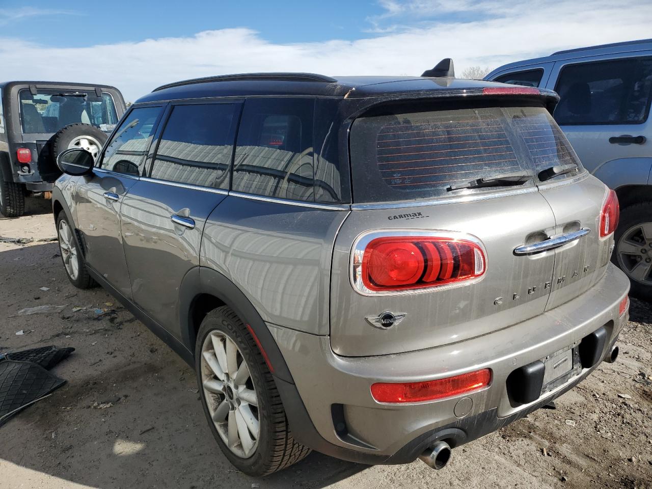 2017 MINI Cooper VIN WMWLU5C52H2E80502 Copart auction photo, front end / minor dent/scratches damage thumbnail 2