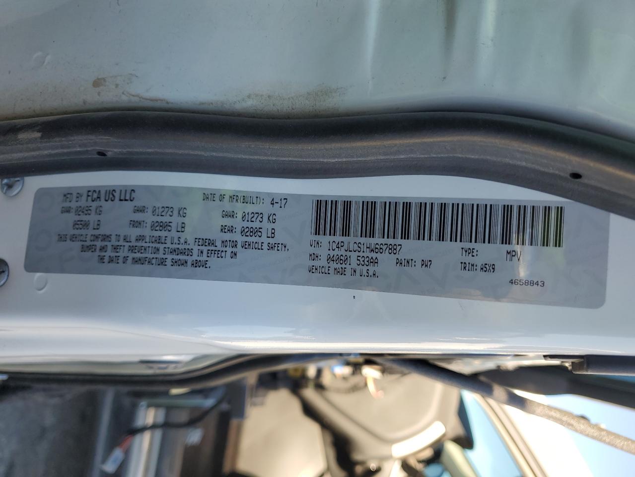 2017 Jeep Grand Cherokee VIN 1C4PJLCS1HW667887 Copart auction photo, all over damage thumbnail 14