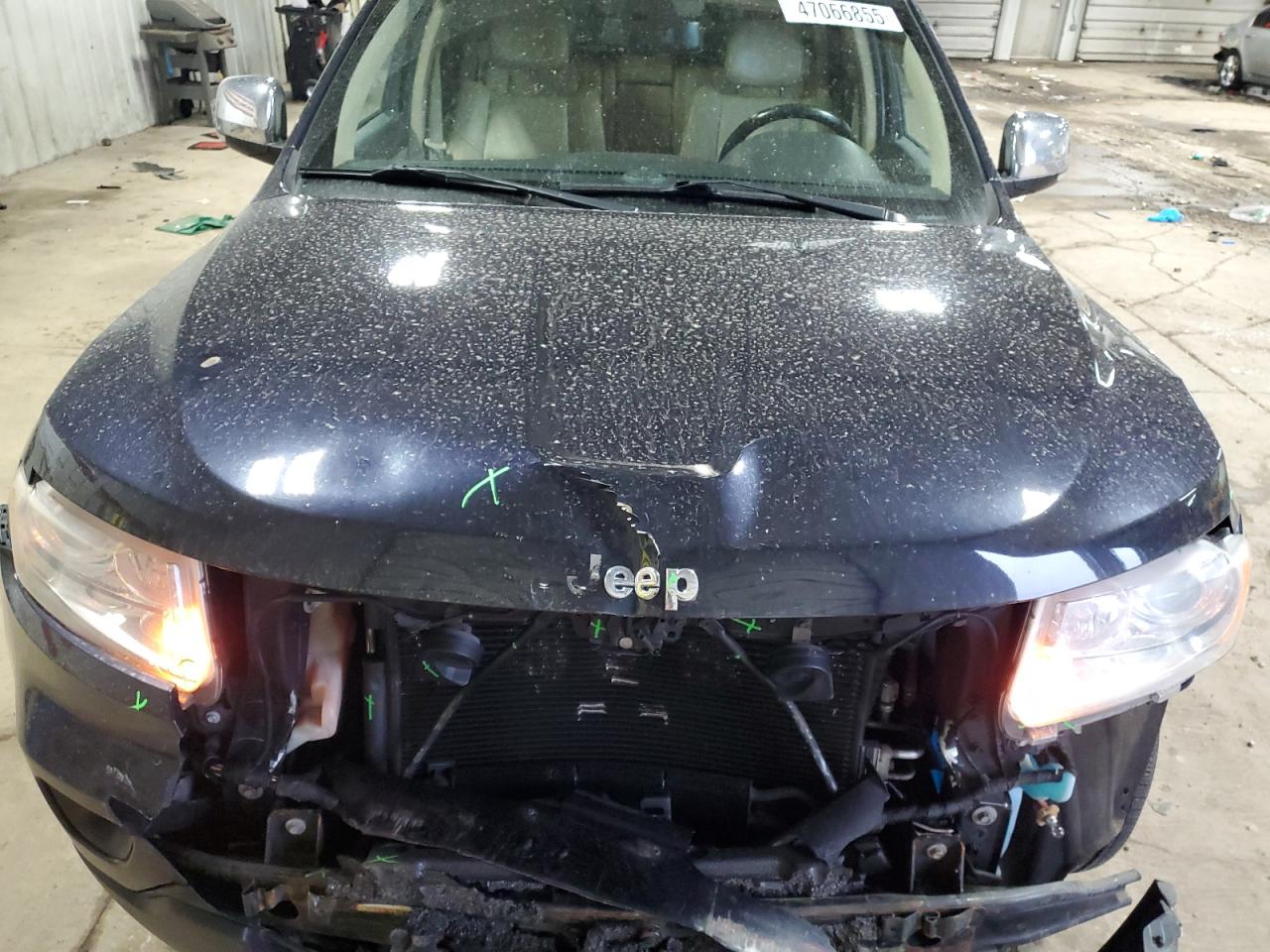 2011 Jeep Grand Cherokee VIN 1J4RR5GGXBC642007 Copart auction photo, front end damage thumbnail 12