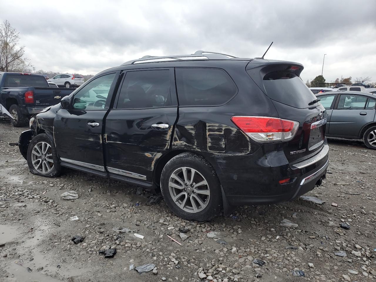 2016 Nissan Pathfinder VIN 5N1AR2MN9GC666788 Copart auction photo, side / front end damage thumbnail 2