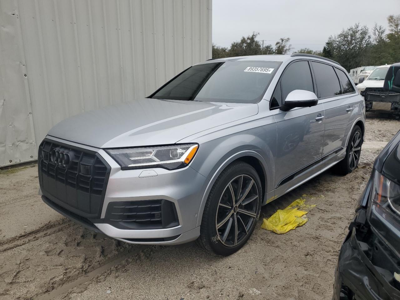 2022 Audi Q7 VIN WA1VXBF75ND014228