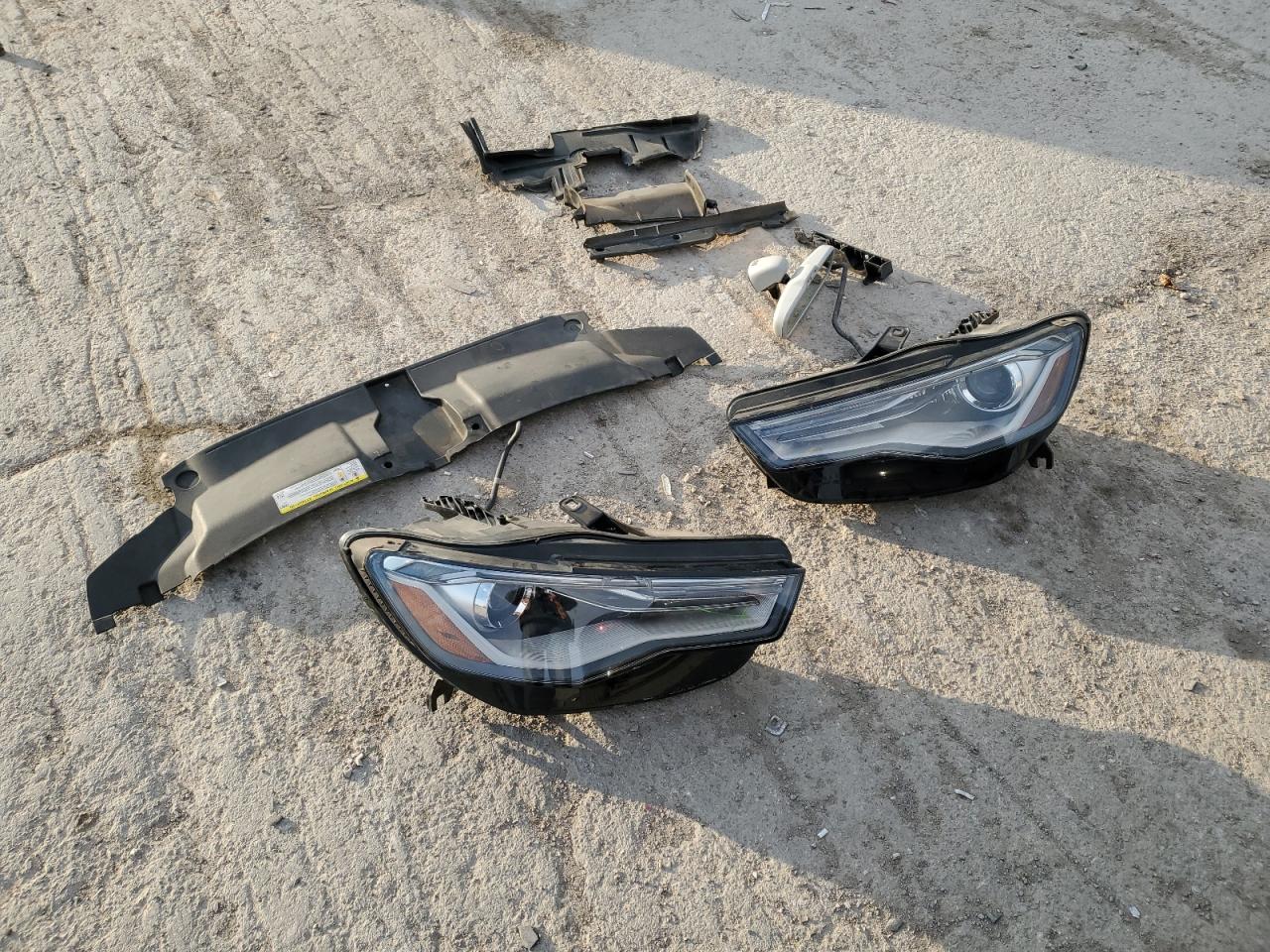 2018 Audi A6 VIN WAUF8AFC9JN018377 Copart auction photo, front end / minor dent/scratches damage thumbnail 12