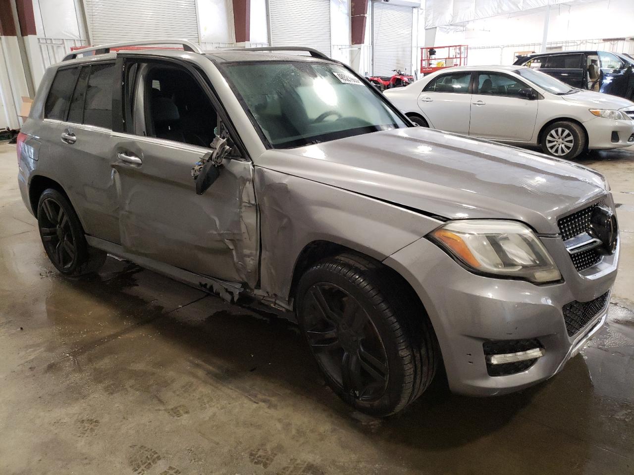 2013 Mercedes-Benz GLK-klasse VIN WDCGG5HB8DG027838 Copart auction photo, side / rear end damage thumbnail 4