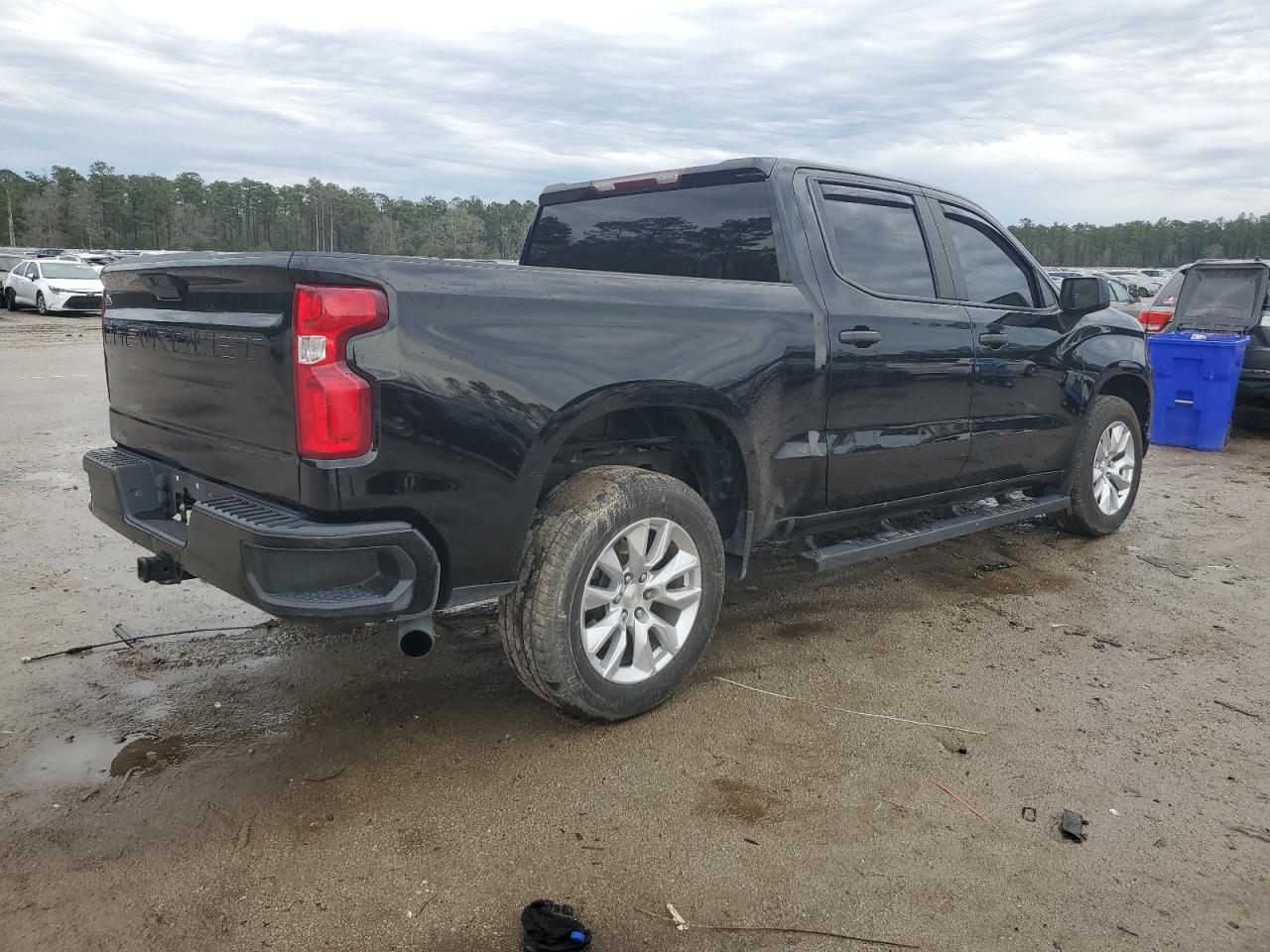 2022 Chevrolet Silverado VIN 1GCPWBEK8NZ109392 Copart auction photo, front end / side damage thumbnail 3