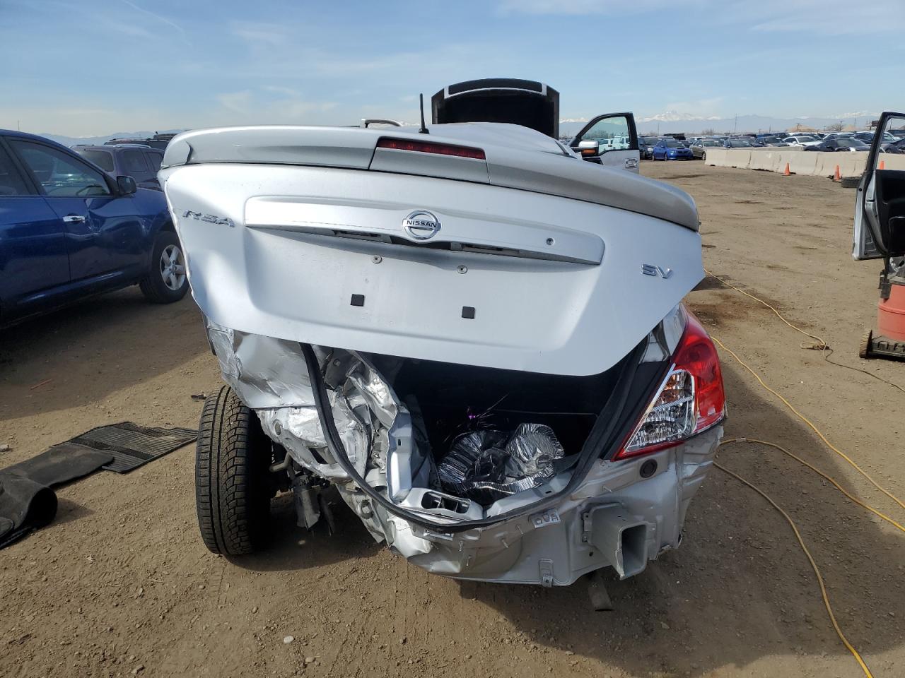 2017 Nissan Versa VIN 3N1CN7AP9HK454385 Copart auction photo, side / rear end damage thumbnail 6