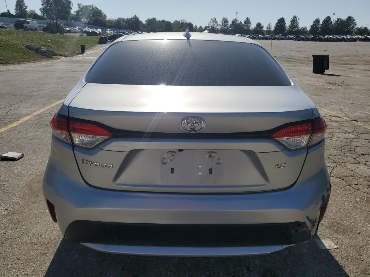 2020 Toyota Corolla VIN JTDVPRAE6LJ100537 Copart auction photo, front end / rear end damage thumbnail 6