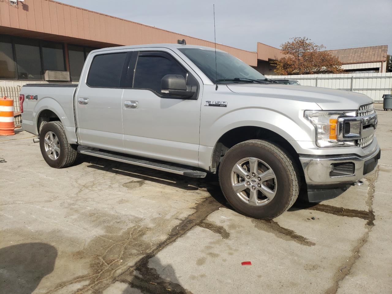 2019 Ford F-150 VIN 1FTEW1EP7KFC18193 Copart auction photo, side damage thumbnail 4