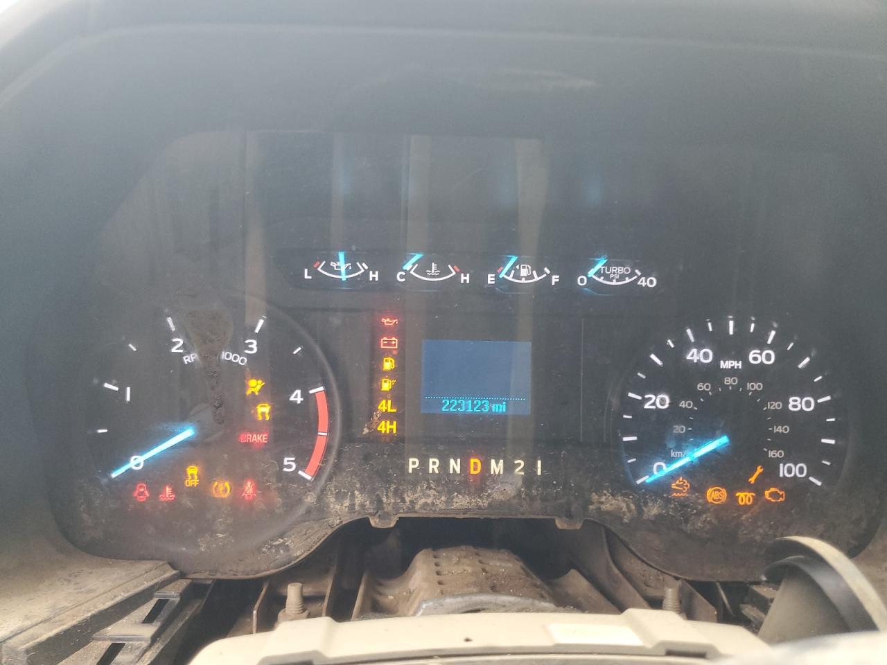 2019 Ford F250 VIN 1FT7W2BT2KED98494 Copart auction photo, minor dent/scratches damage thumbnail 9