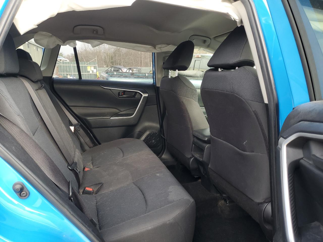 2019 Toyota RAV 4 VIN JTMG1RFV3KJ004382 Copart auction photo, front end / side damage thumbnail 11