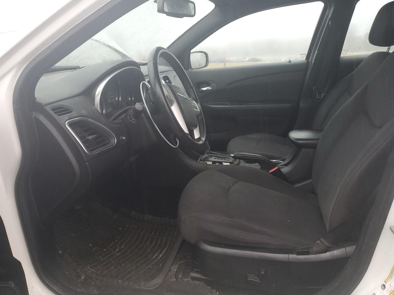 2014 Chrysler 200 VIN 1C3CCBBB5EN185692 Copart auction photo, side damage thumbnail 7