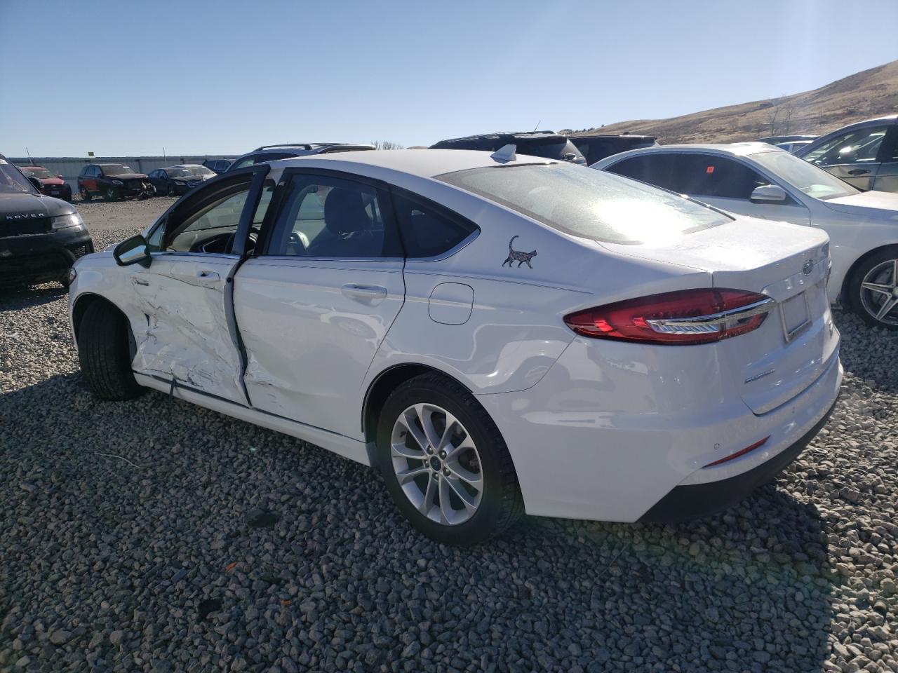 2019 Ford Fusion VIN 3FA6P0HD6KR115644 Copart auction photo, side / front end damage thumbnail 2
