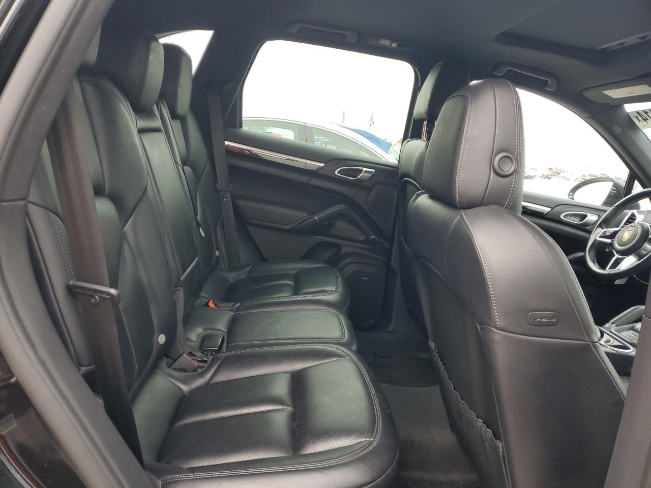 2015 Porsche Cayenne VIN WP1AF2A20FLA30152 Copart auction photo, side / front end damage thumbnail 11