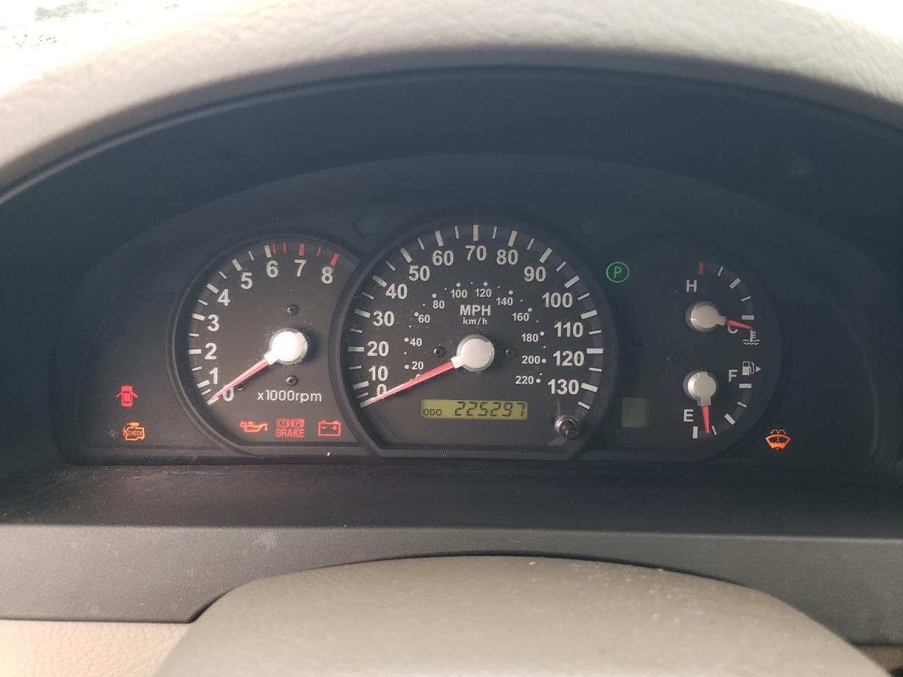 2006 KIA Sorento VIN KNDJD733565507981 Copart auction photo, burn - engine / front end damage thumbnail 9