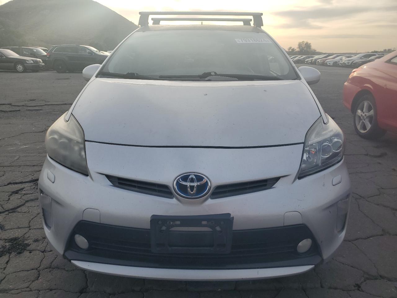 2013 Toyota Prius VIN JTDKN3DU3D5605342 Copart auction photo, minor dent/scratches damage thumbnail 5