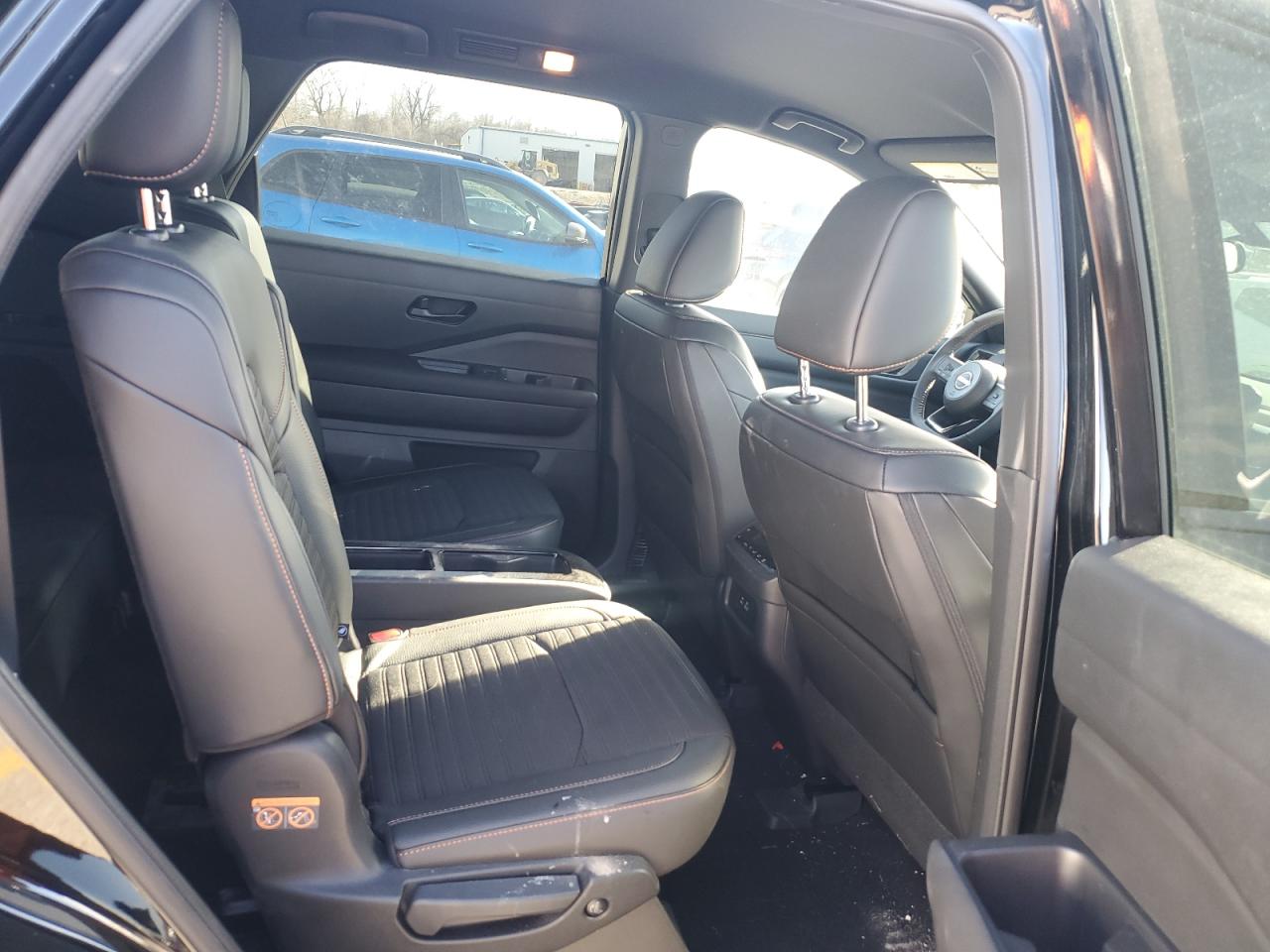 2024 Nissan Pathfinder VIN 5N1DR3BDXRC293602 Copart auction photo, stripped damage thumbnail 11