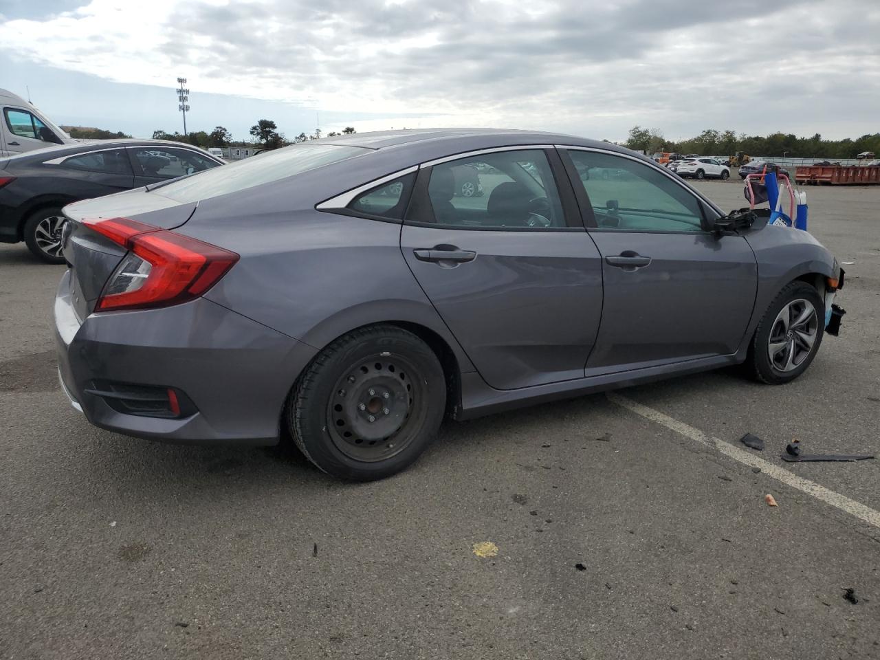 2020 Honda Civic VIN 19XFC2F6XLE216569 Copart auction photo, front end / rear end damage thumbnail 3