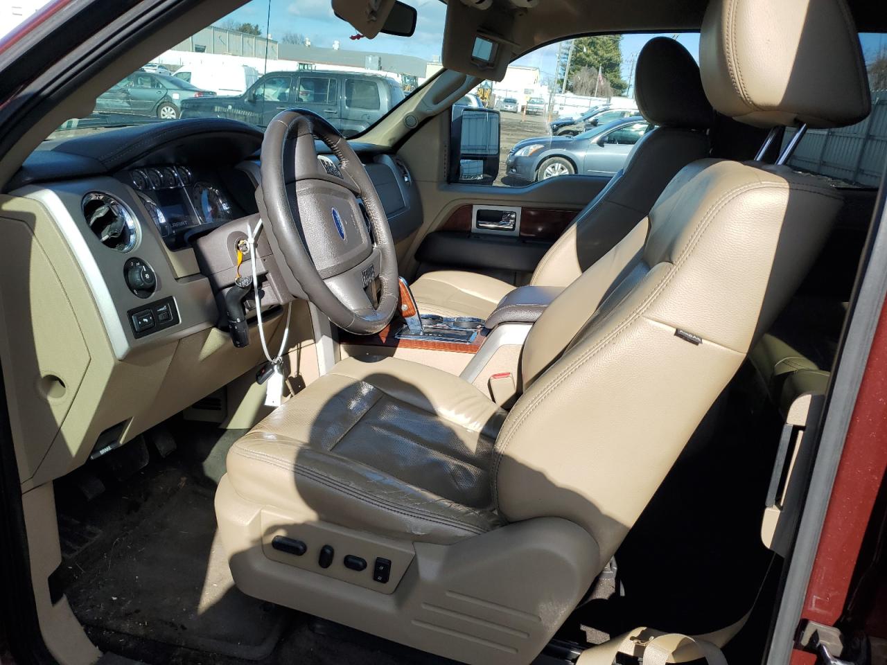2010 Ford F-150 VIN 1FTFX1EV9AFB52843 Copart auction photo, front end / minor dent/scratches damage thumbnail 7